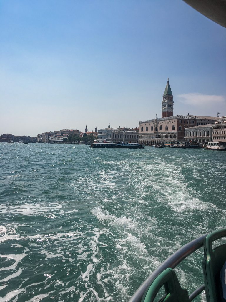 Venedig vom Schiff aus